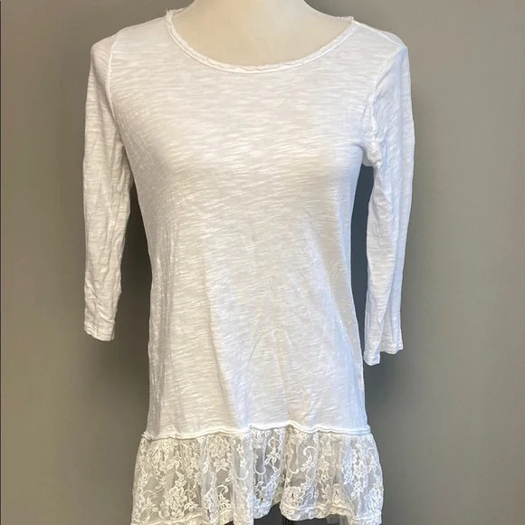 Dylan White Asymmetrical Fitted 3/4 Sleeve Tunic – Size XS - Picture 3 of 7